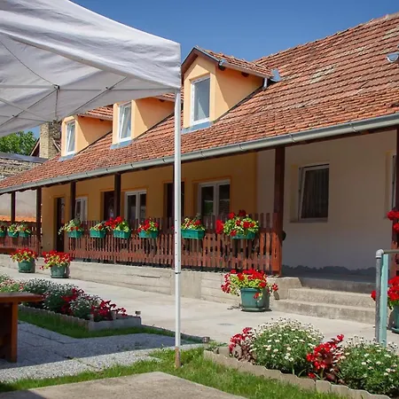Casa Simon 3 Subotica